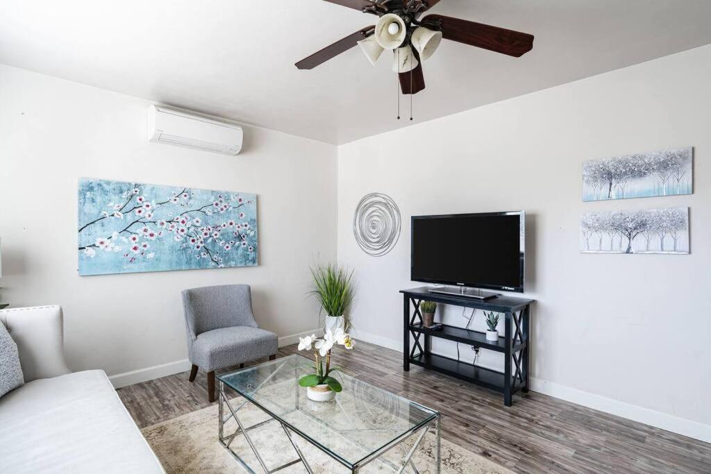 Апартаменти Casa Italia -2Br- Free Driveway Parking For 2 Cars Сан-Дієго Екстер'єр фото