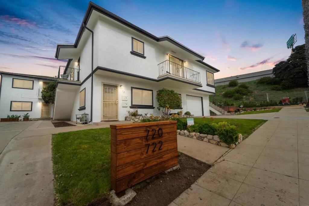 Апартаменти Casa Italia -2Br- Free Driveway Parking For 2 Cars Сан-Дієго Екстер'єр фото